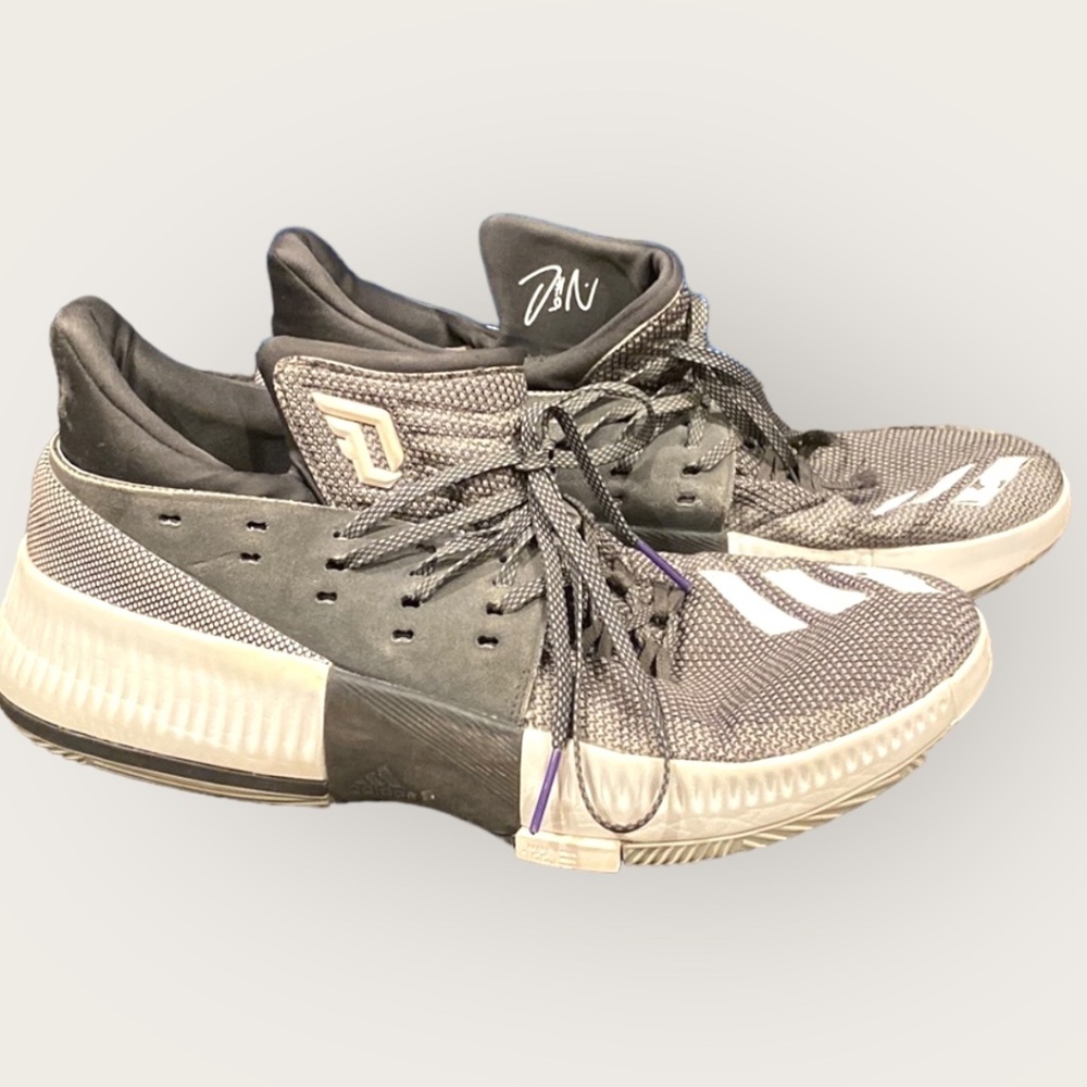 Size 13 - adidas Dame 3 Gray - BY3207